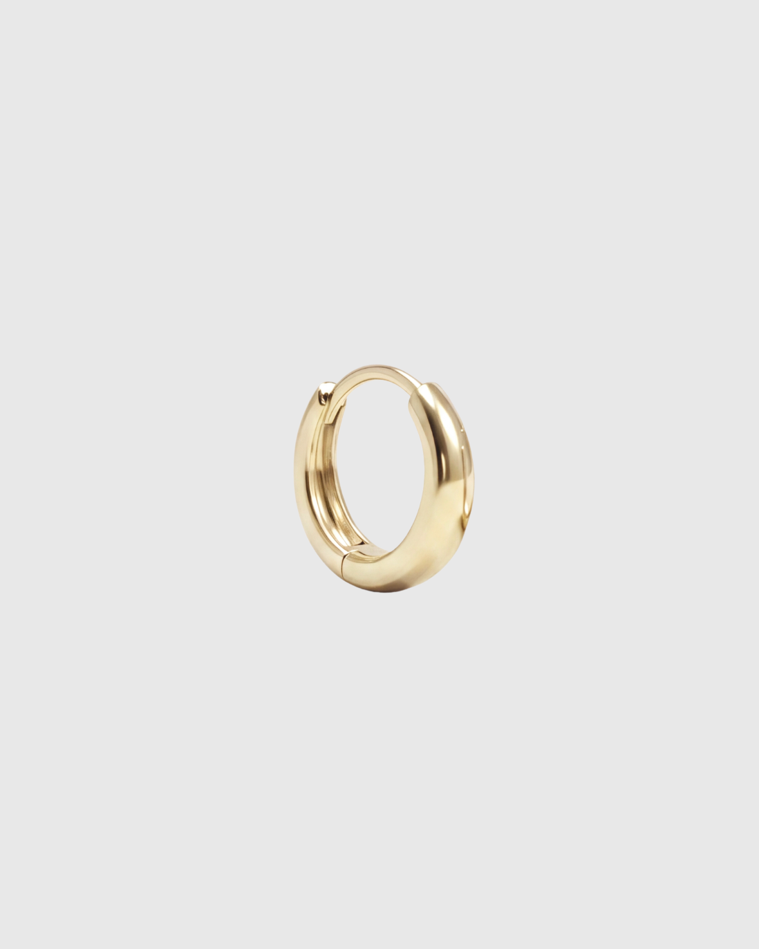 Eternity Huggie - 10mm