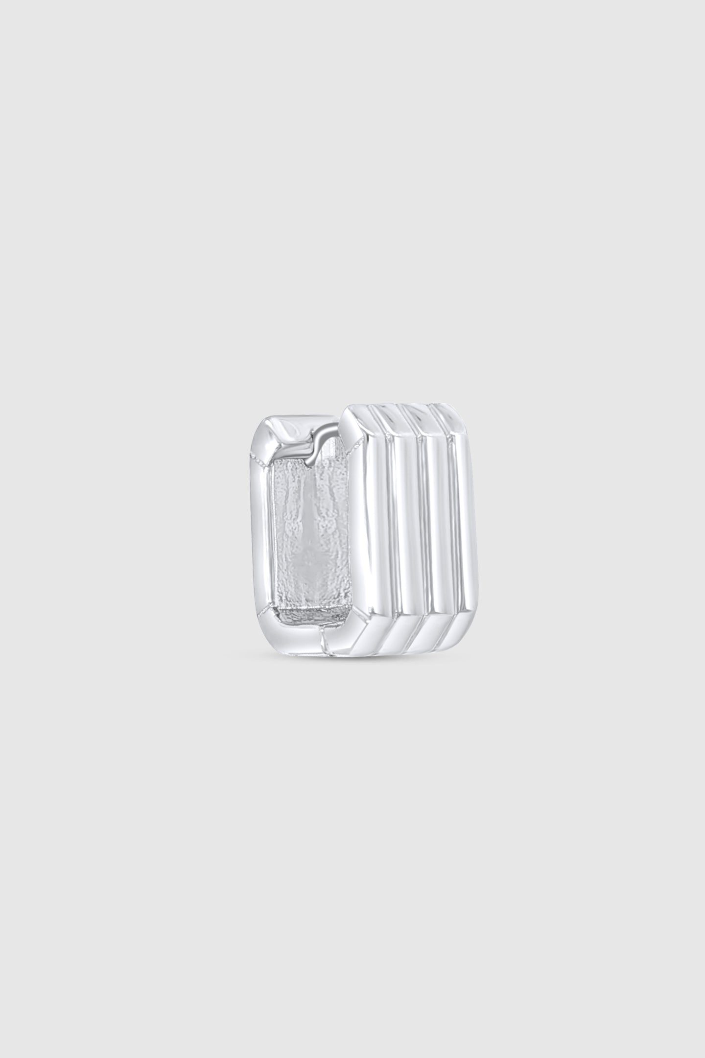 Geometric Huggie