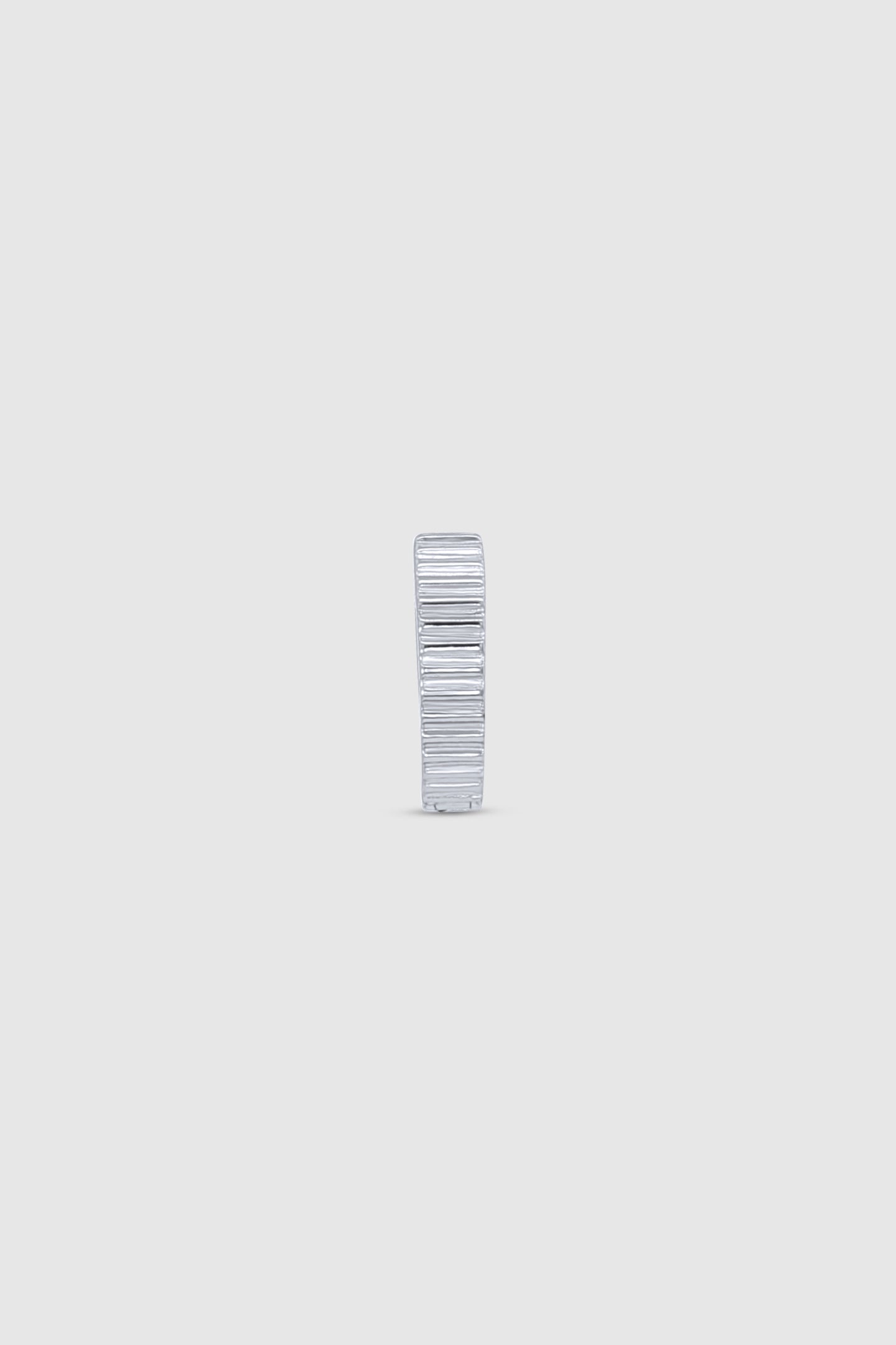Lined Huggie
